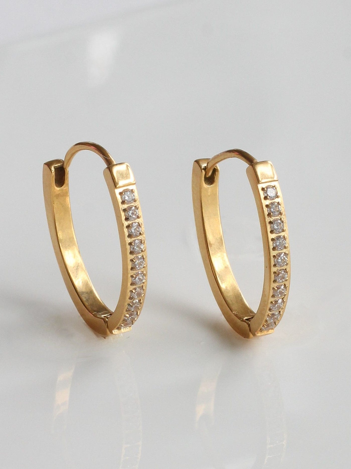 Pave hoops