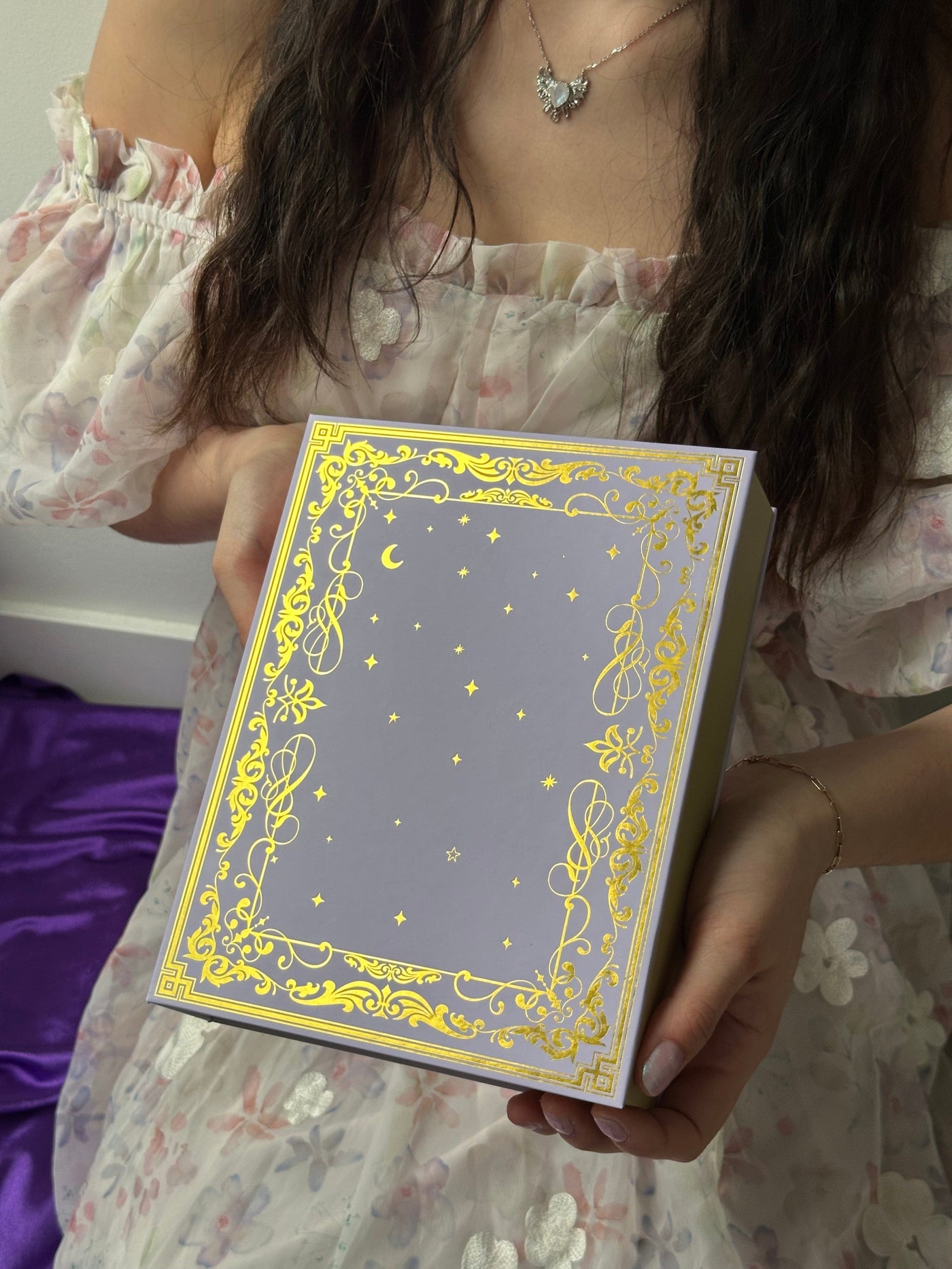 Enchanted chronicles  gift/memento box