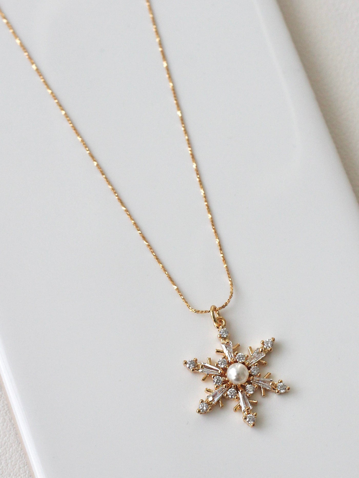 Aurora Snowflake Necklace