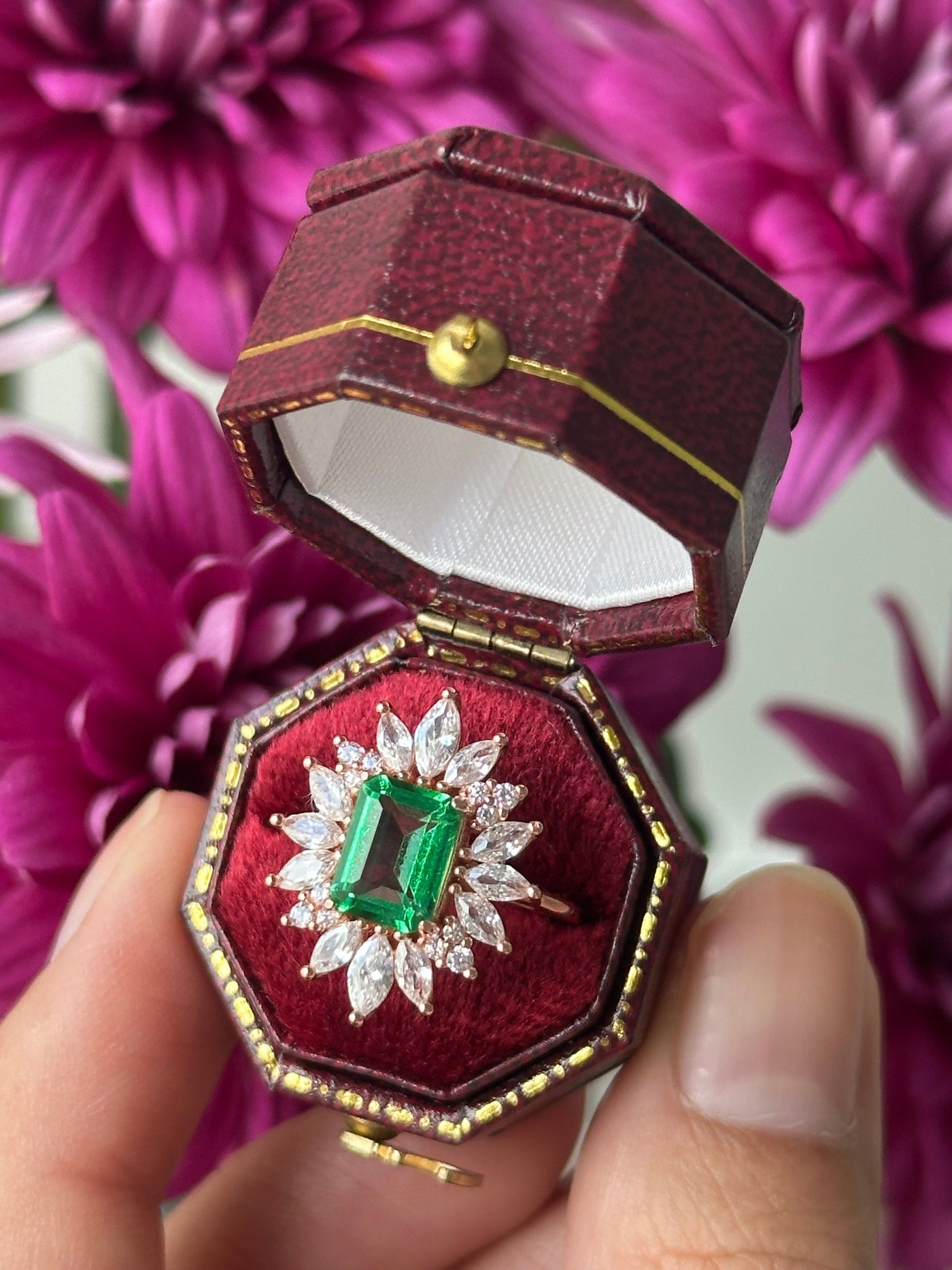 Duchess ring