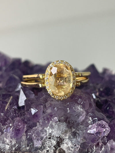 Positivity ring (reversible gemstone)