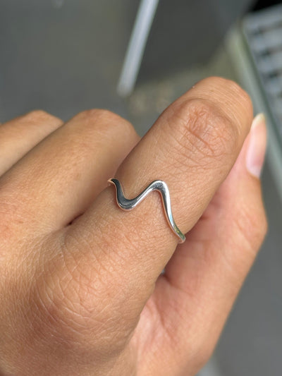 Silver wave ring