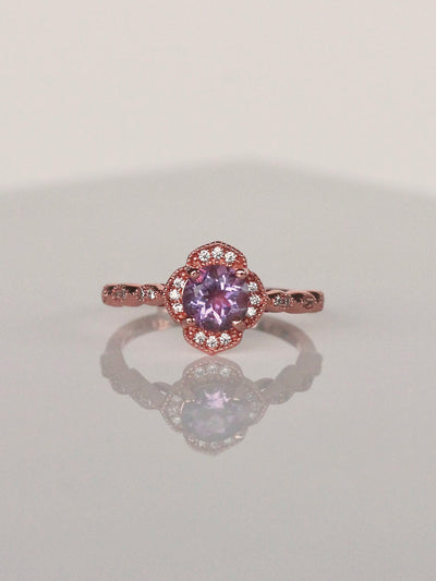 Lyra ring