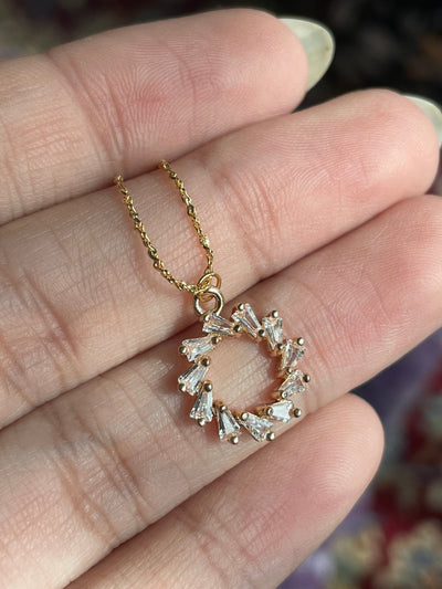 Whirl Necklace