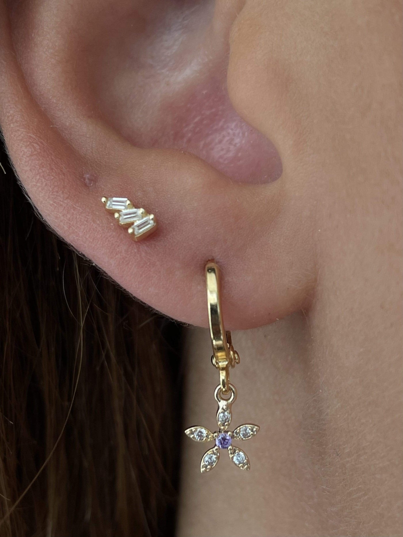 Trio Tilt Studs